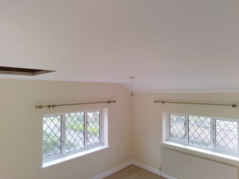 Interior Professional Painter and De3corator Milton Keynes Buckinghamshire